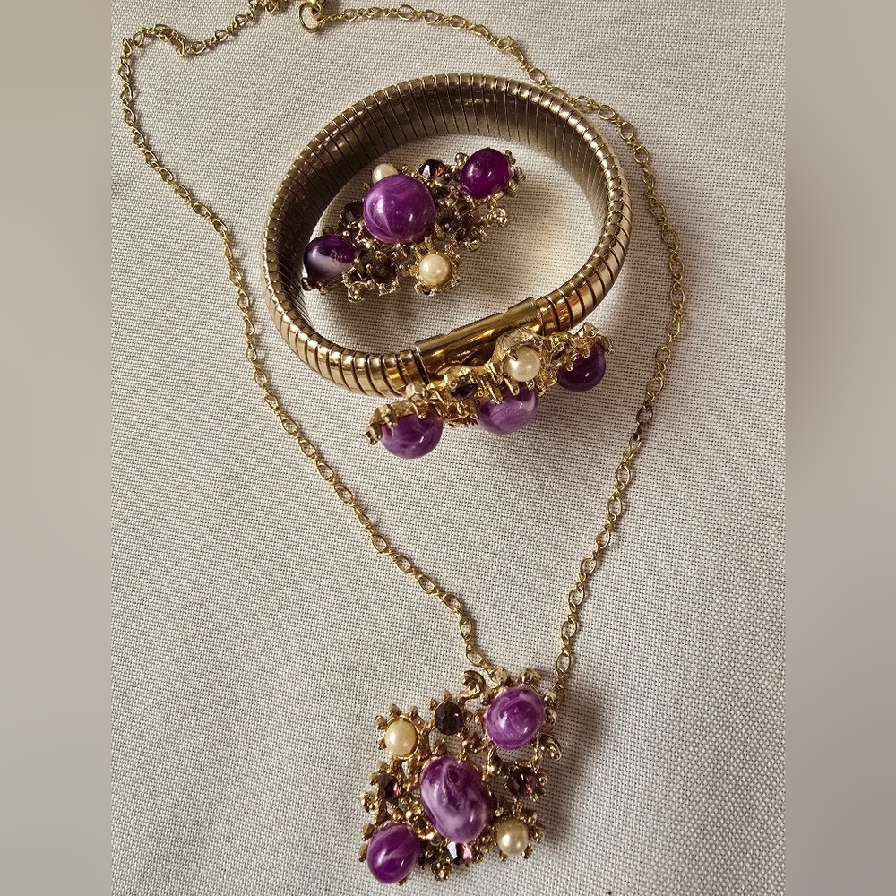 3 Pc Gold and Purple stone Bracelet, Pendant & Broach